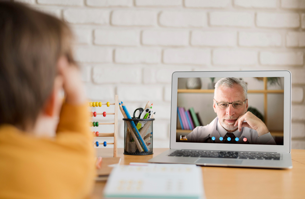 Online vs In-Person IB French Tutoring
